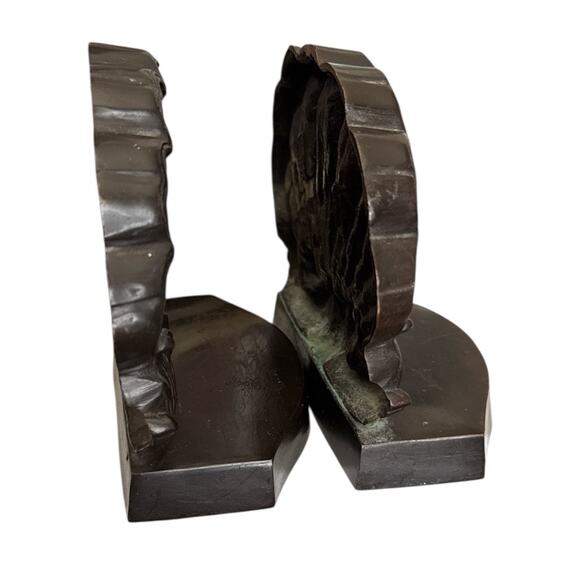 Vintage Bronze Look Ornate Victorian Swirl Shell Bookend Set - Picture 5 of 10